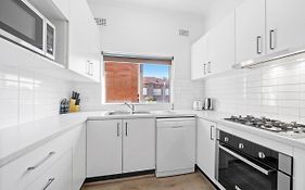 Burwood Newly Renovated 2 Bedroom Apartment